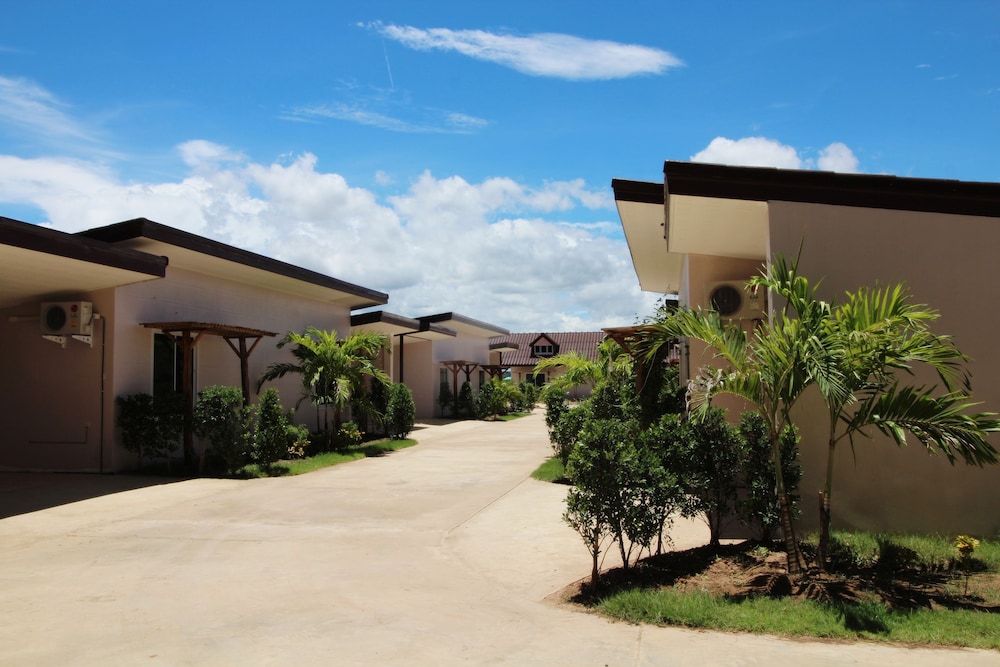On Green Resort 44/50