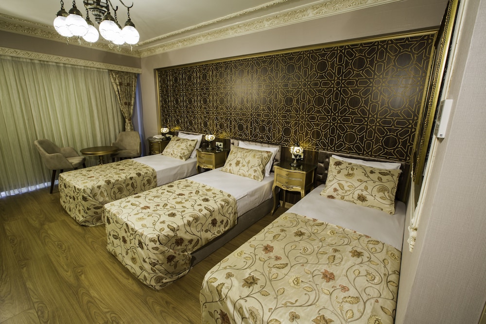 Phosphorion Hotel 9/46