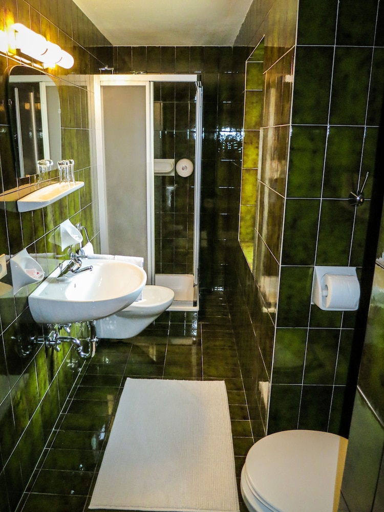Hotel Ustaria Posta 17/47