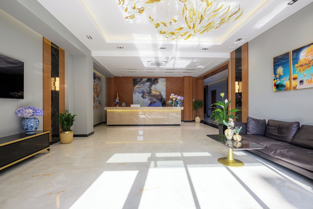 Consti Hotel Tashkent 12/63