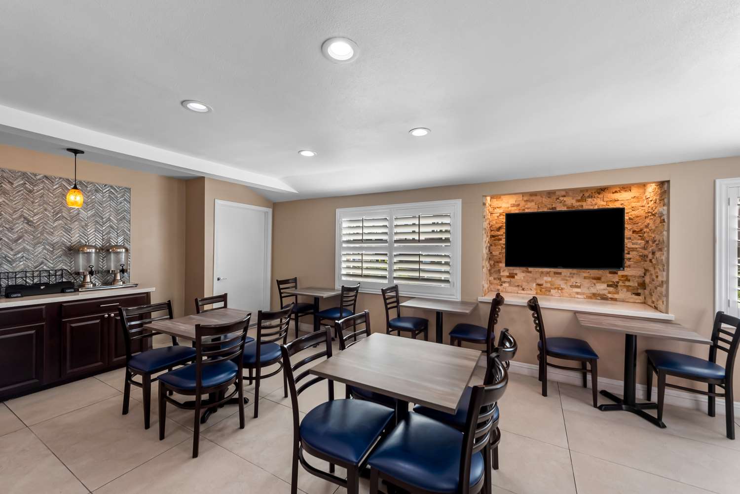 Quality Inn San Diego South - Chula Vista 46/54