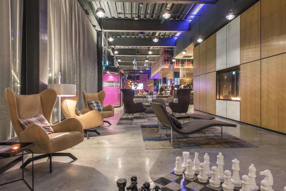 MOXY ABERDEEN AIRPORT 21/47