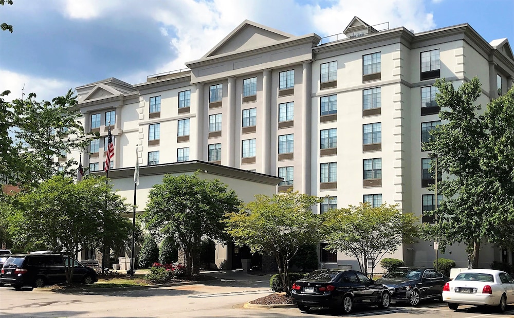 Holiday Inn Hotel And Suites Raleigh Cary I 40 Walnut St 1/68