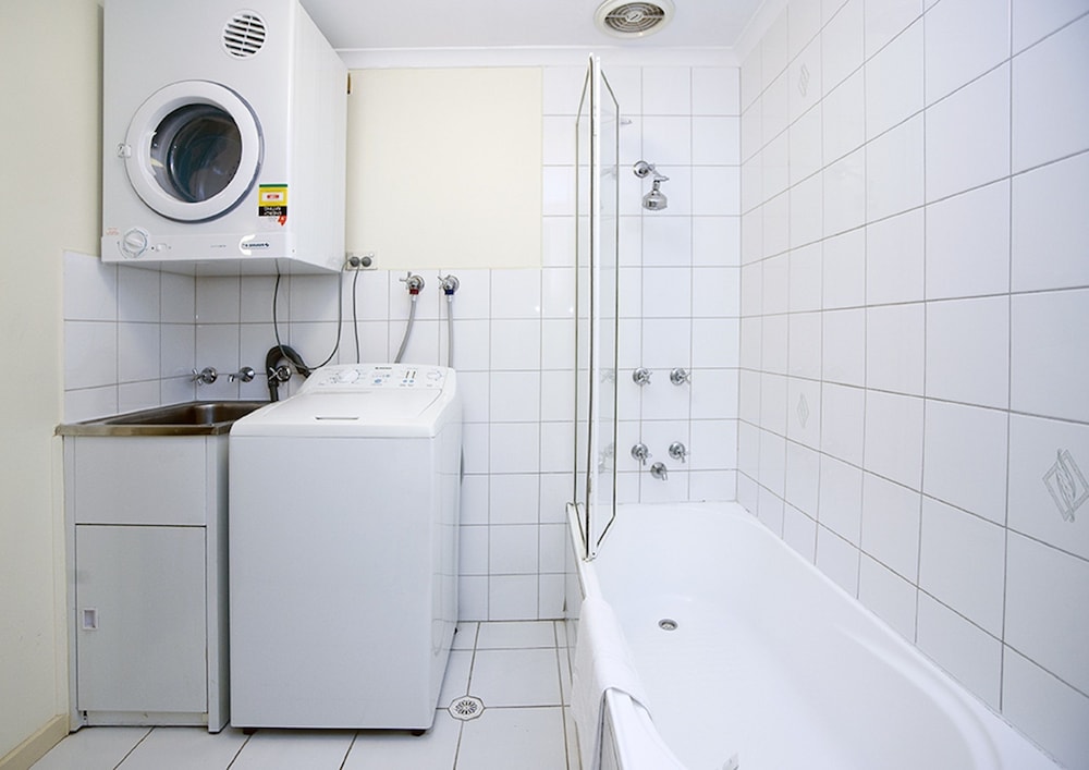 Hawthorn Gardens Serviced Apartments 21/36
