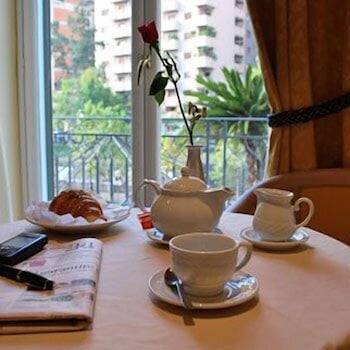 Hotel Giardino Inglese 35/44