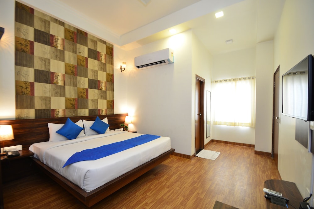Hotel Sapphire World 11/37