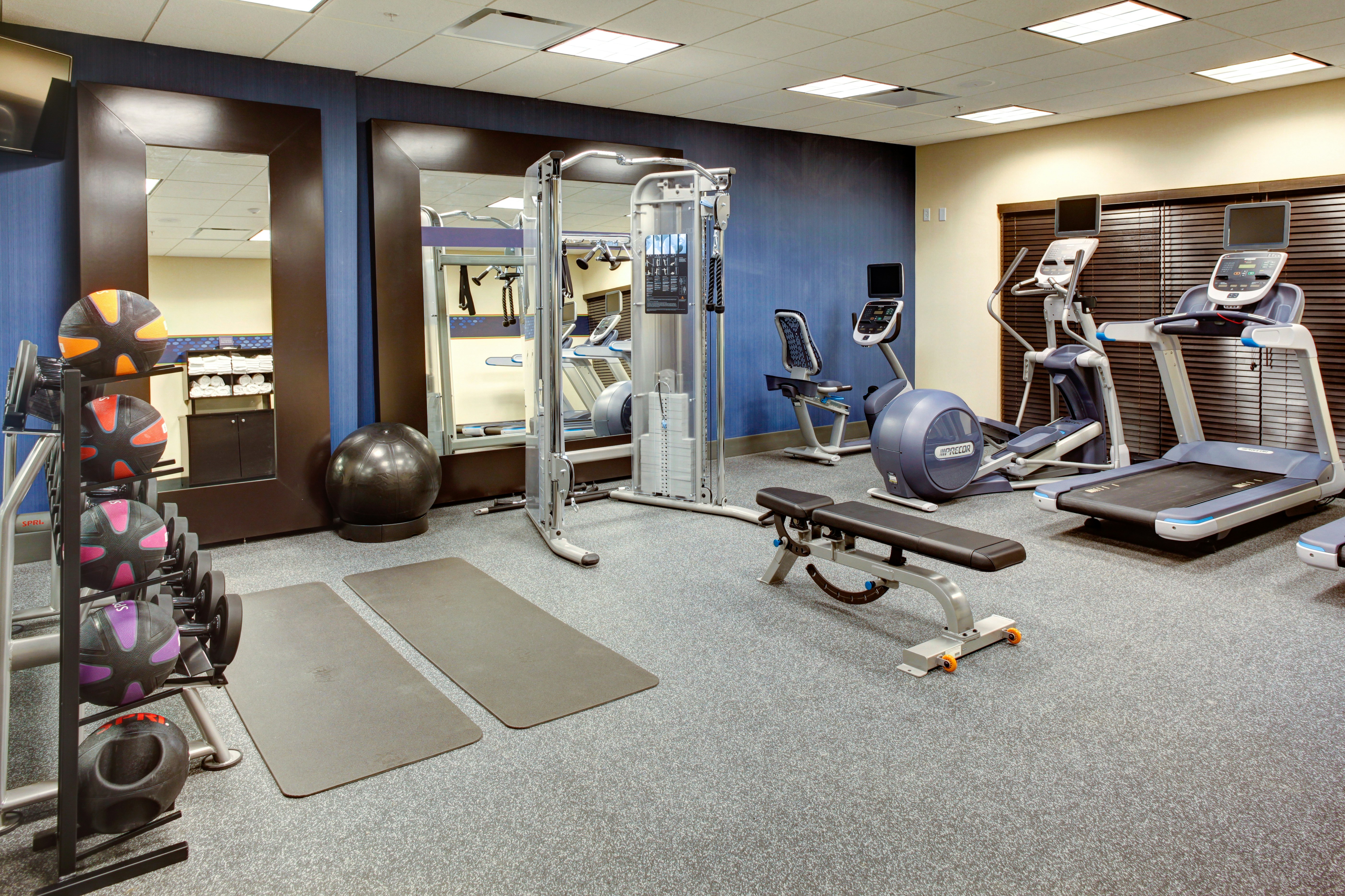 Hampton Inn & Suites Columbus 31/47