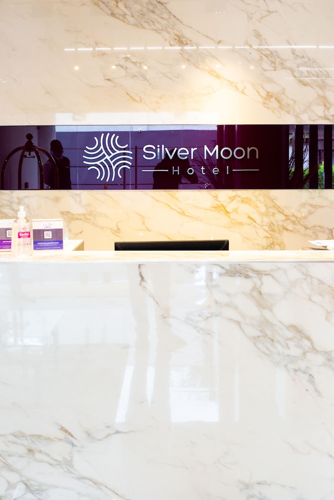 Hotel Silver Moon CI 30/68