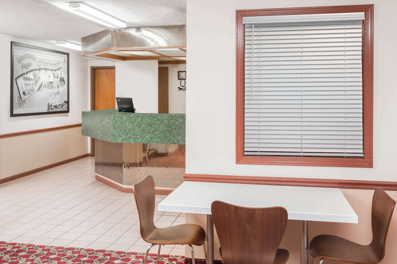 Super 8 By Wyndham Shipshewana 5/18