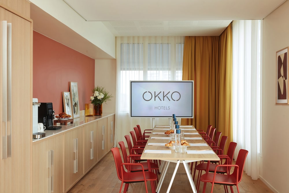 OKKO Hotels Paris Rosa Parks 39/44