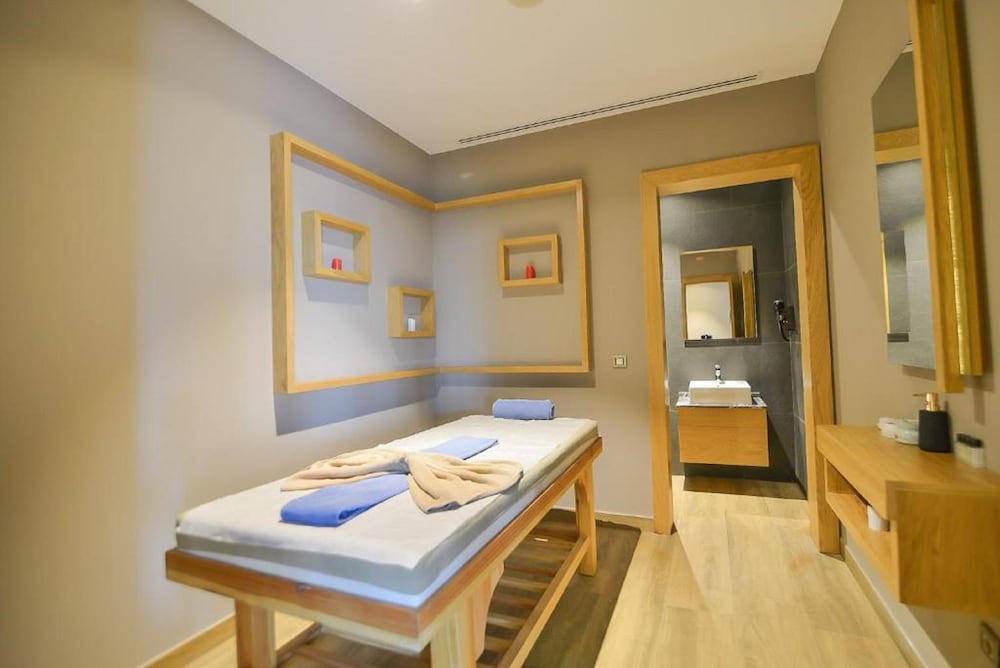 Serenity Comfort Hotel 25/41