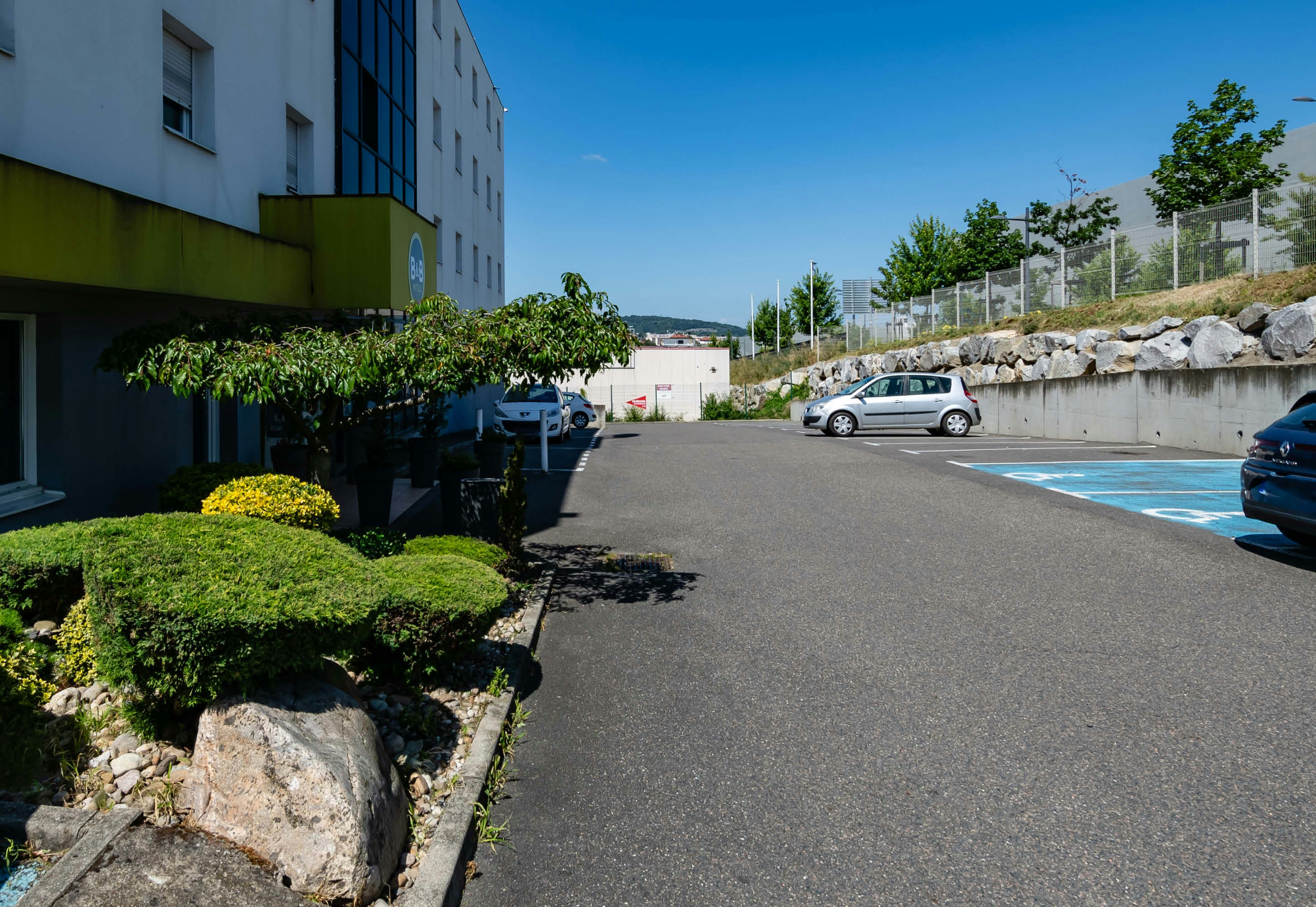 B&B Hotel Saint Etienne Monthieu 54/55