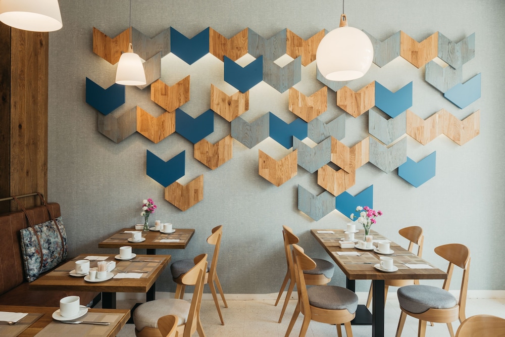 Avena By Artery Hotels 62/78