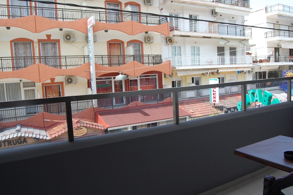 Paralia Beach Boutique Hotel 5/50
