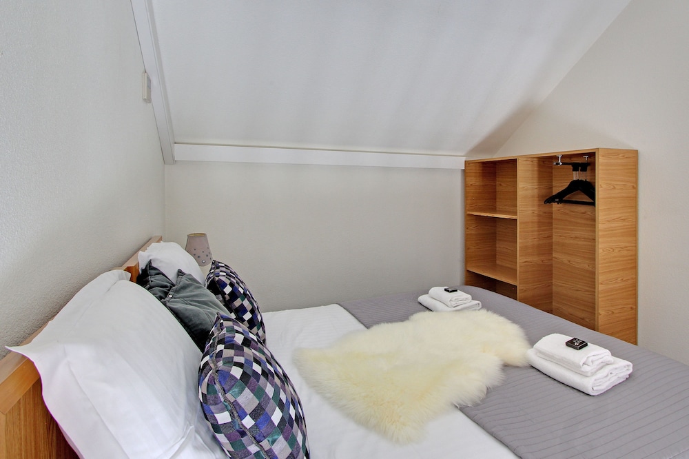 Short Stay Group Residence Les Lilas Serviced Apartments 16/48