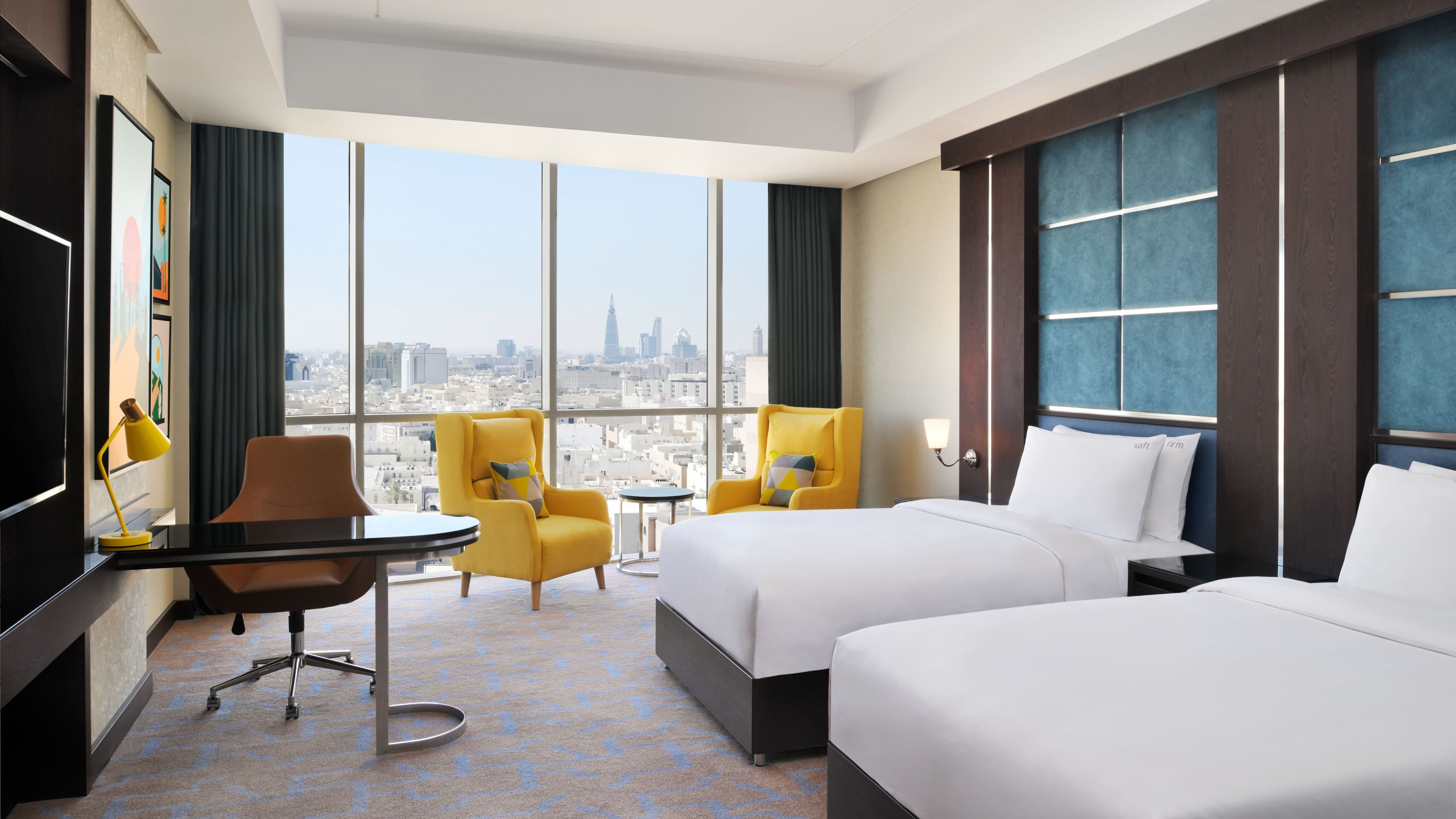Suite, Twin Beds, Downtown View