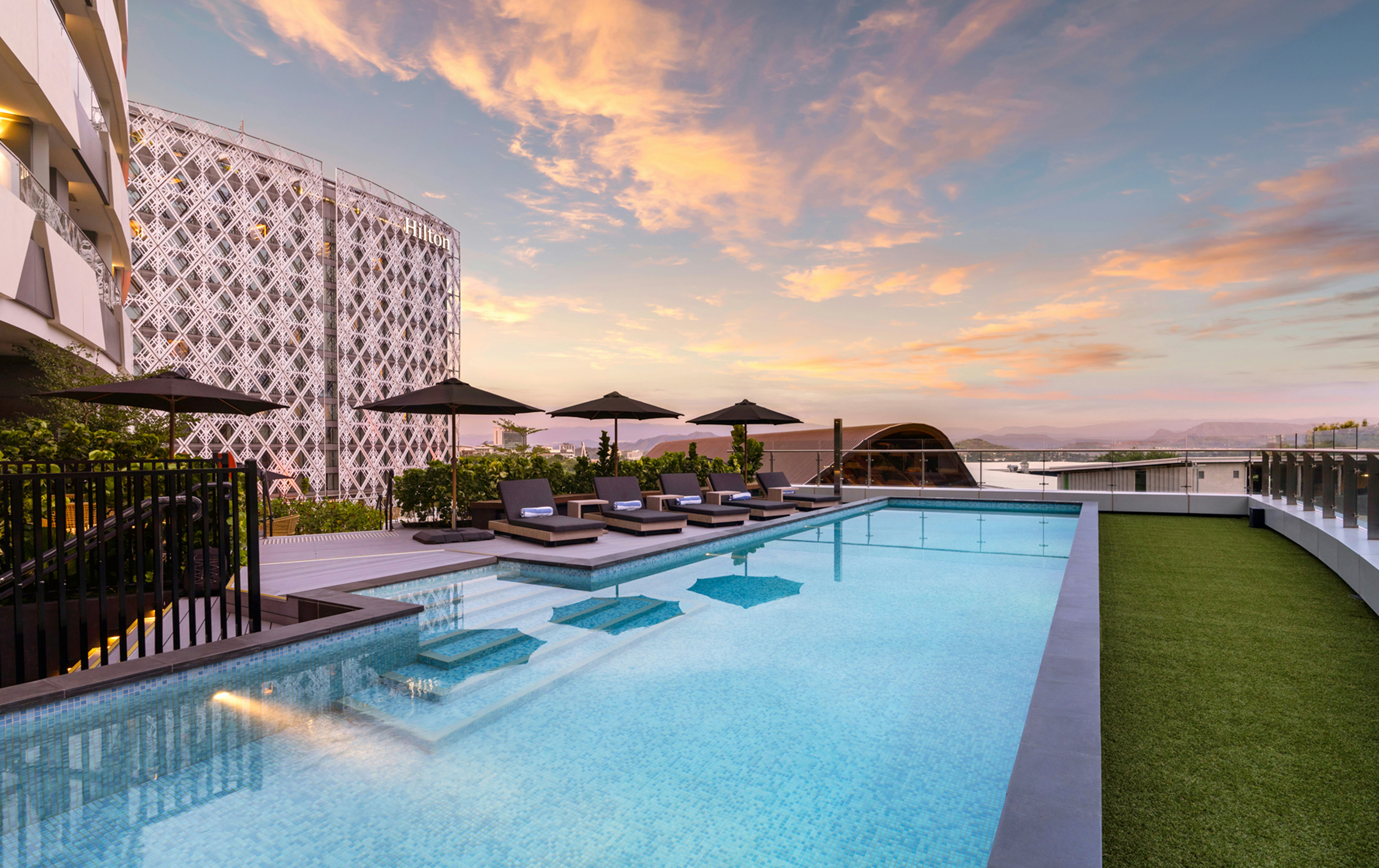 Hilton Port Moresby Papua New Guinea 77/78