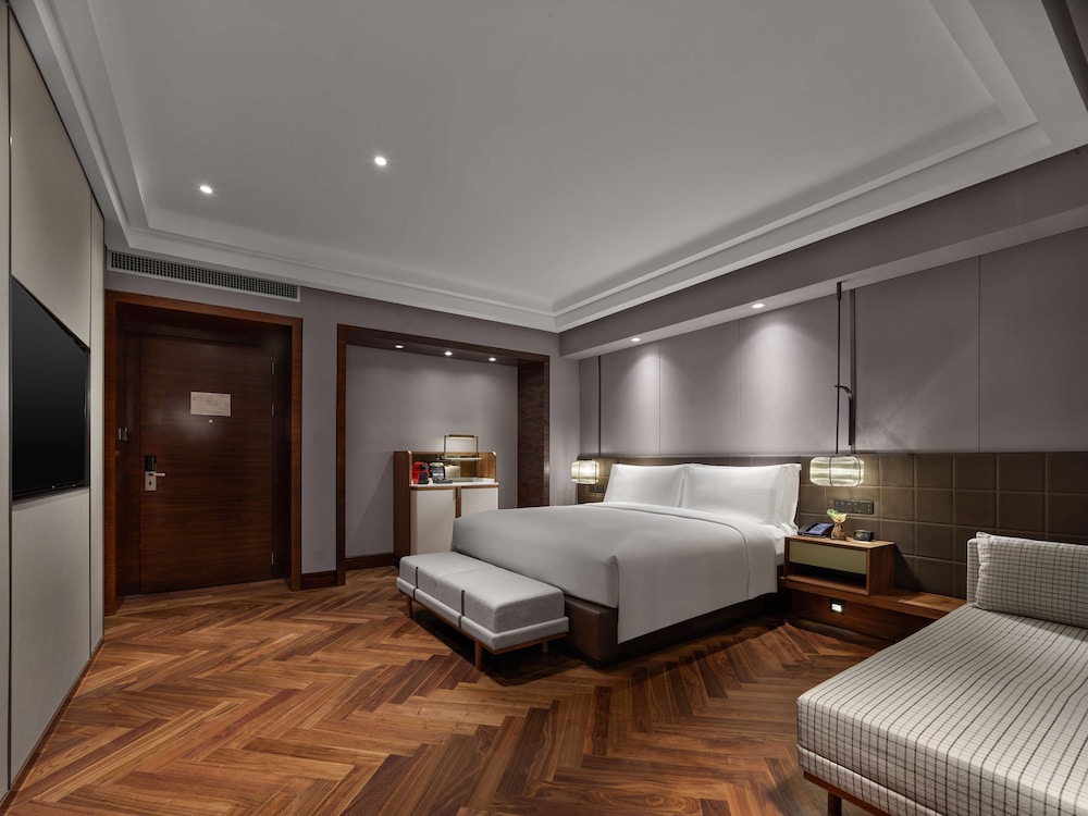 Hilton Shanghai Hongqiao Hotel 17/70