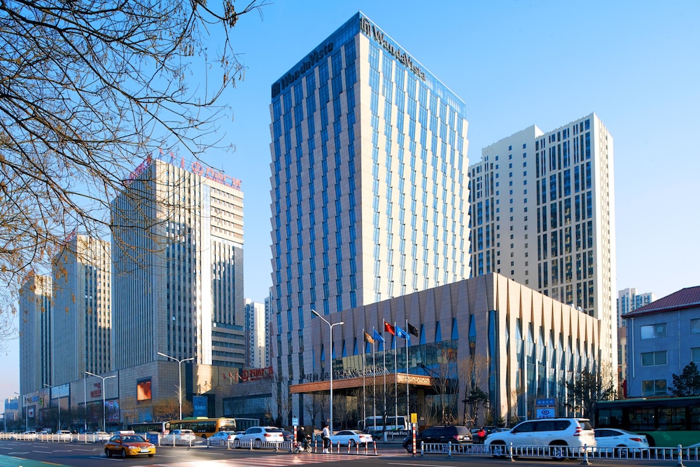Wanda Vista Hohhot 30/65