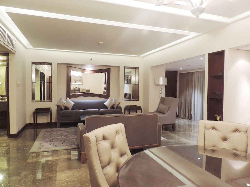 Aryaduta Menteng 38/58
