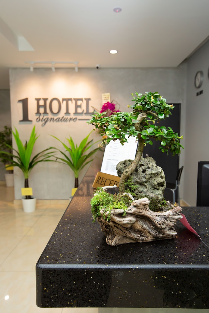 1 Hotel Signature Port Dickson 5/18