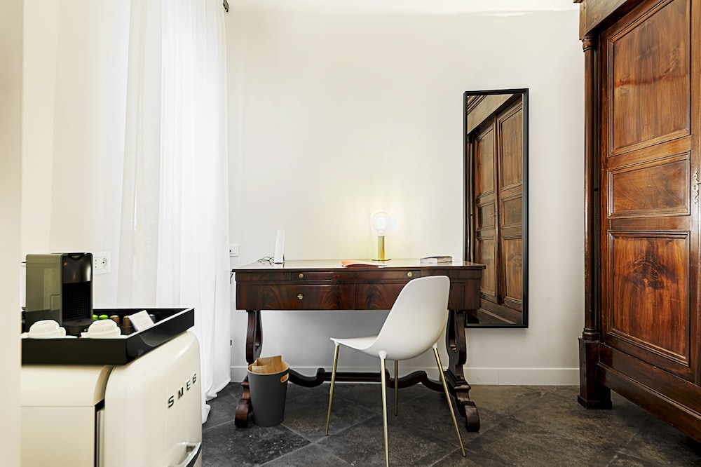 A.D.1768 Boutique Hotel 41/50