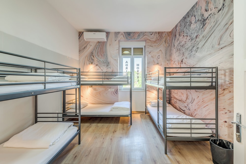 Adriatic Hostel 5/34