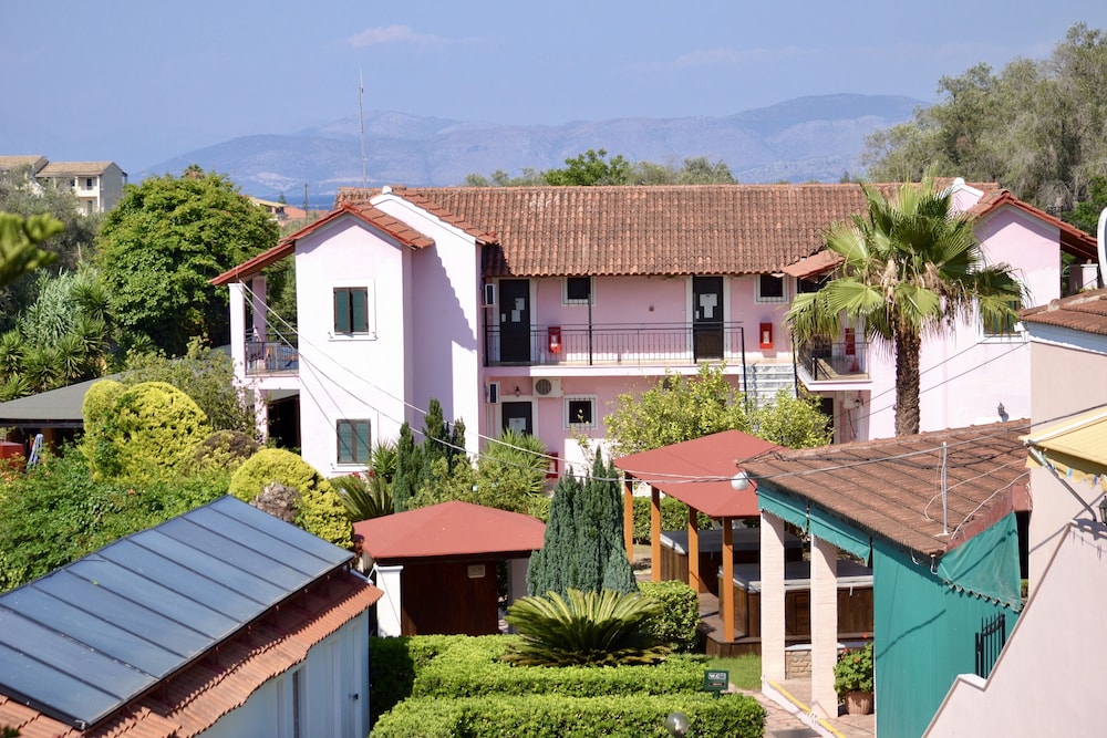 Oula Maisonettes 13/61