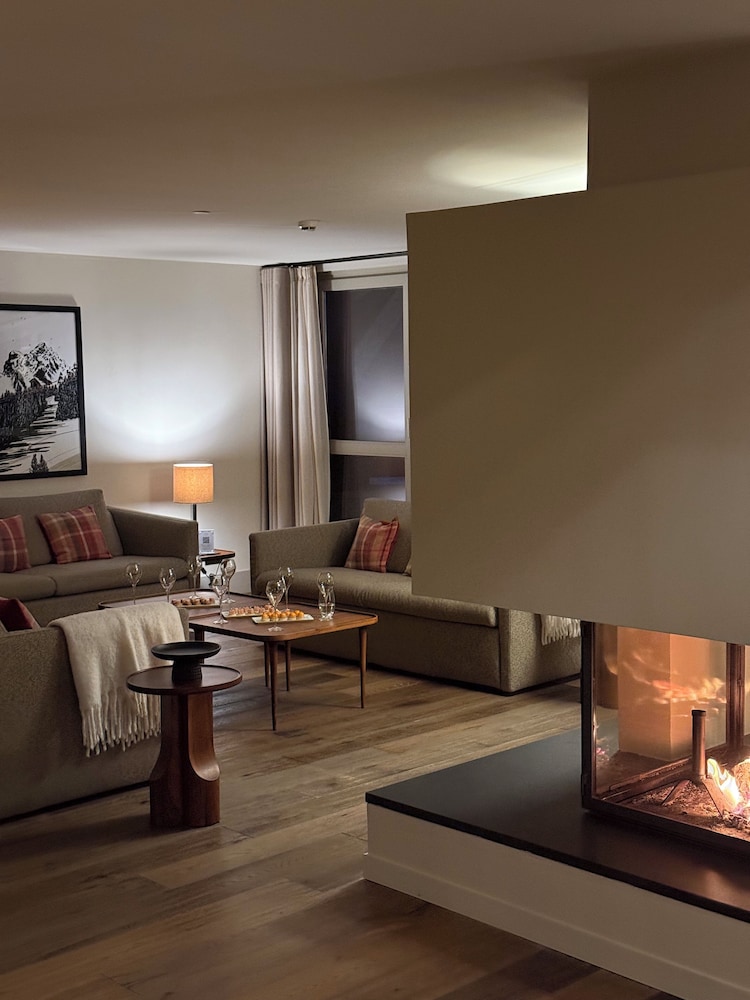 LES SUITES DE LA POTINIERE 54/79