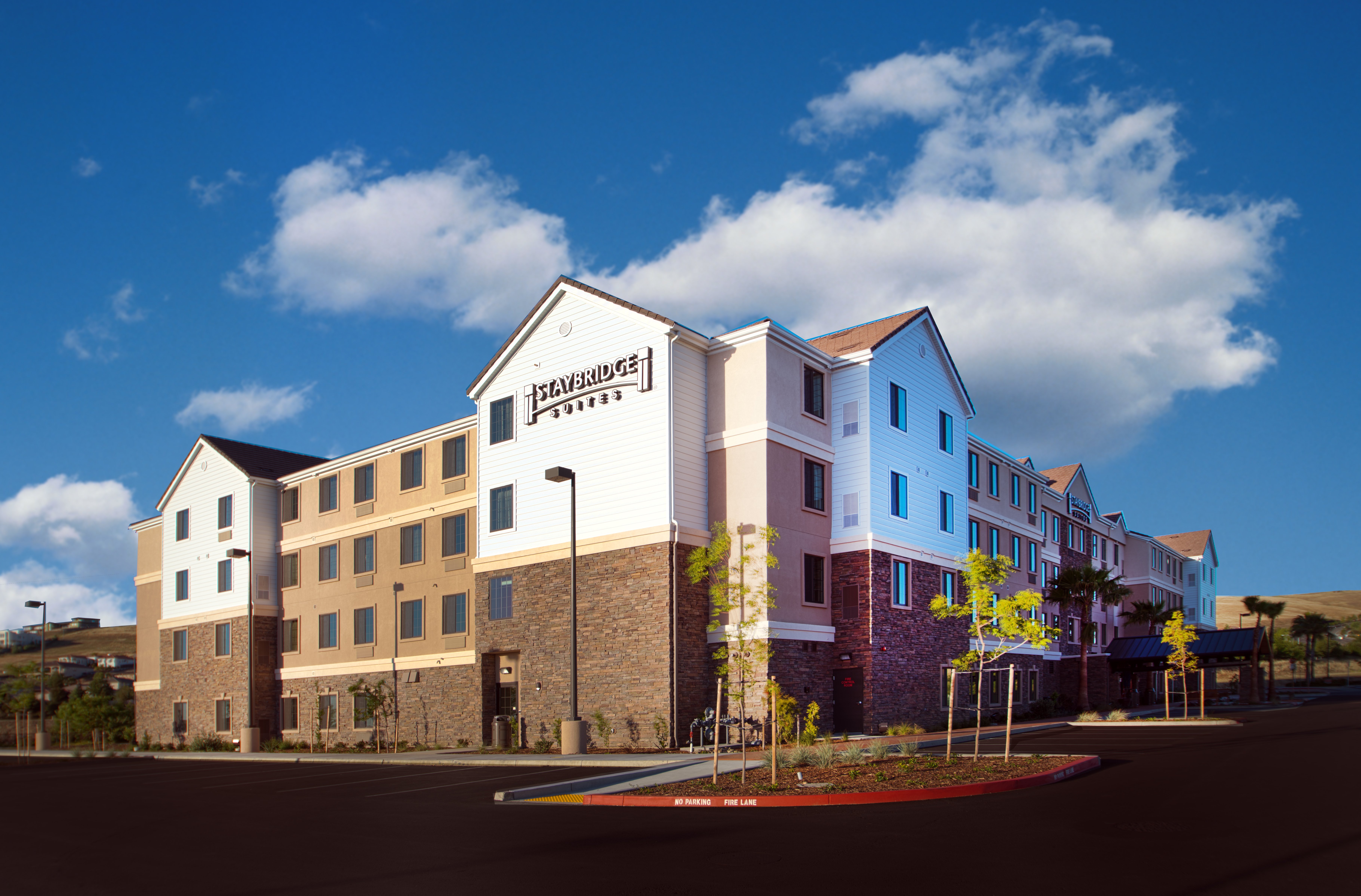 Staybridge Suites Sacramento - Folsom 7/79