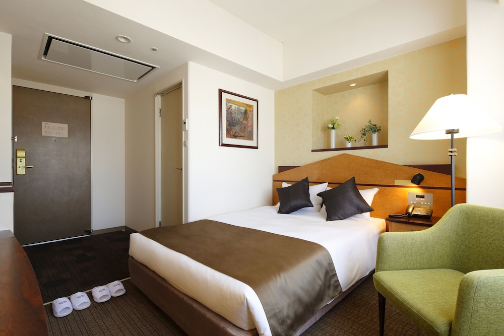 غرفة صغيرة بسرير مزدوج، Hotel Resol Gifu 2/4