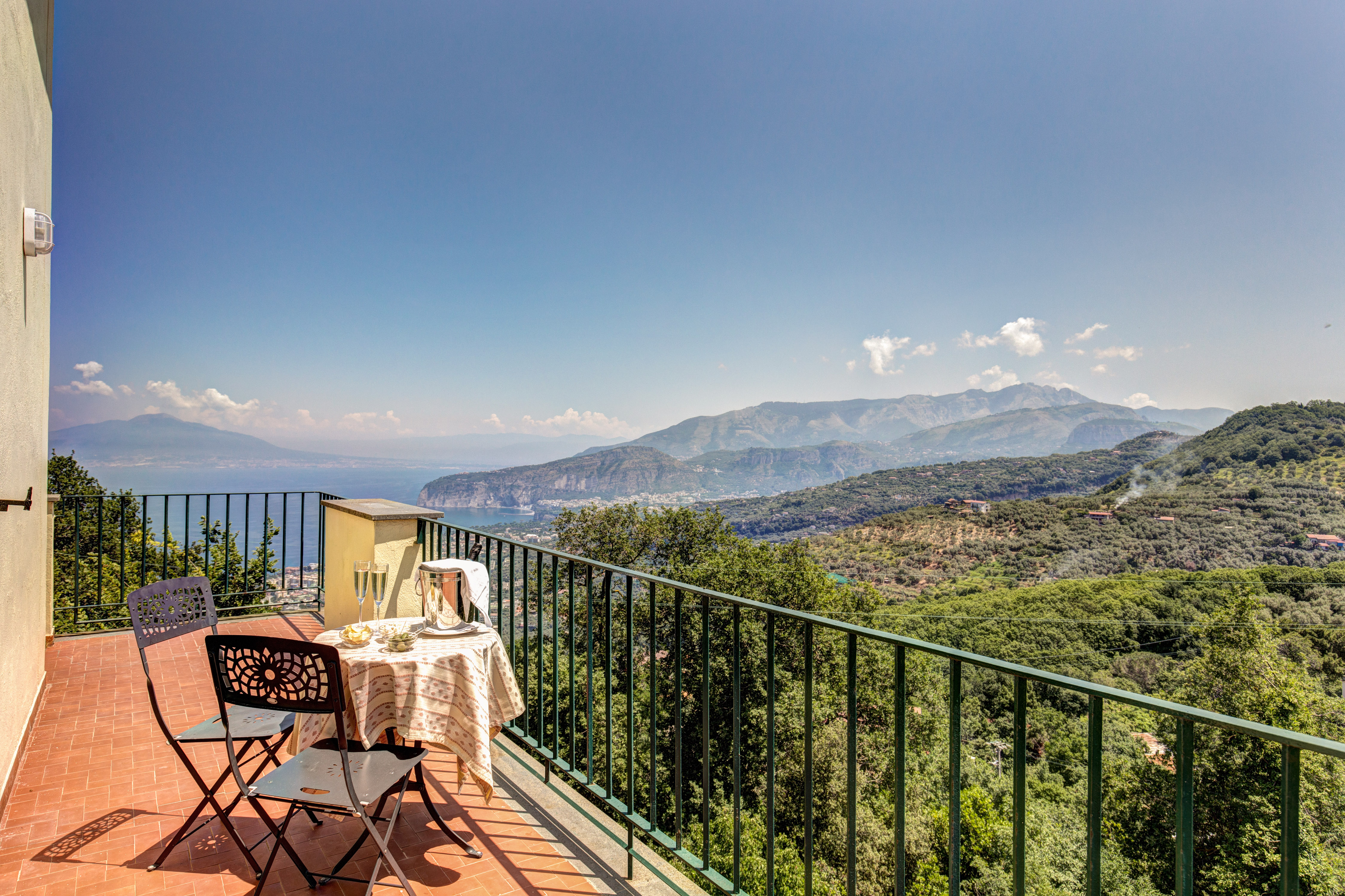 Villa Romita Hotel 47/53