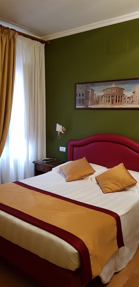 Piazza Di Spagna Lovely Nice And Comfy 28/68