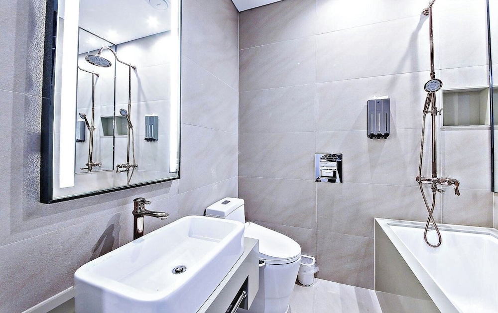 Hotel Cullinan Gaepo 51/58