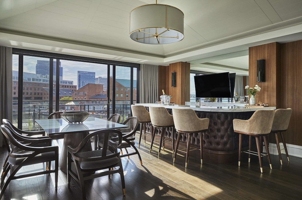 Sagamore Pendry Baltimore 66/76