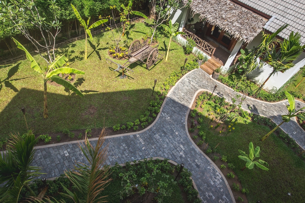 La Riviere D Angkor Resort 70/75