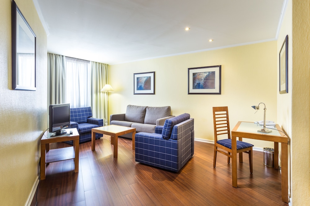 Holiday Inn Lisbon 44/77