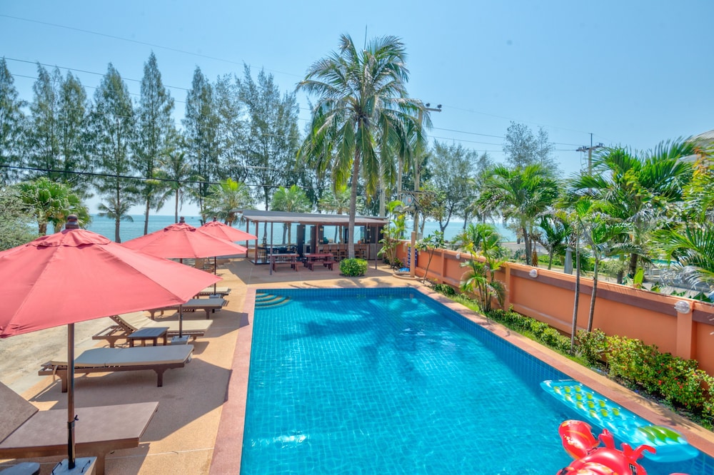 Palm Beach Resort 36/70
