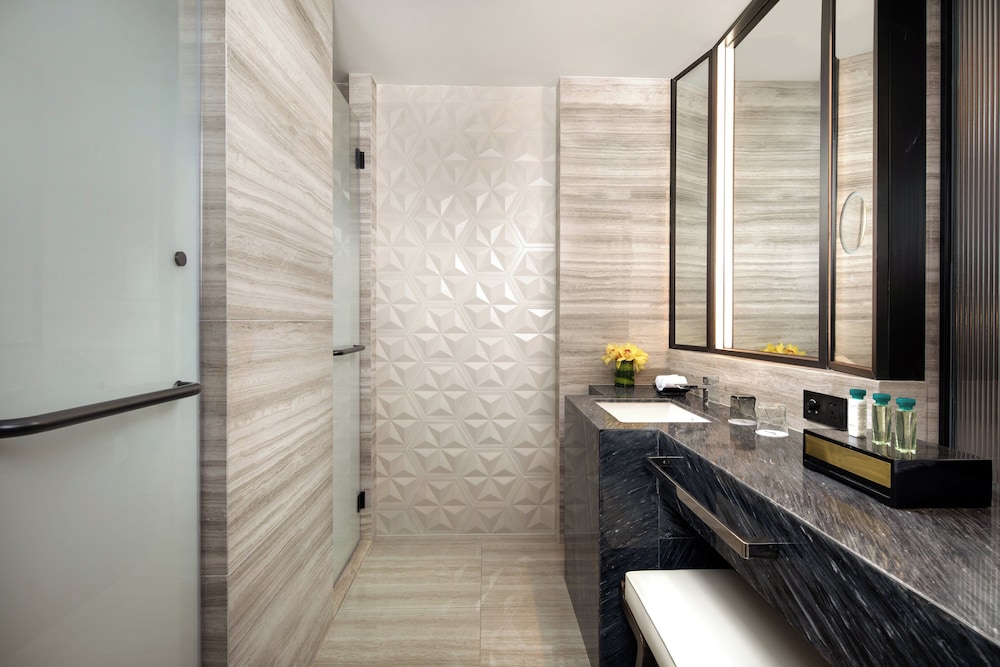 Crowne Plaza Wuzhen 70/71