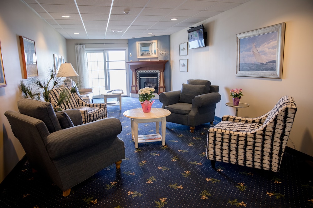Bay Pointe Inn 28/50
