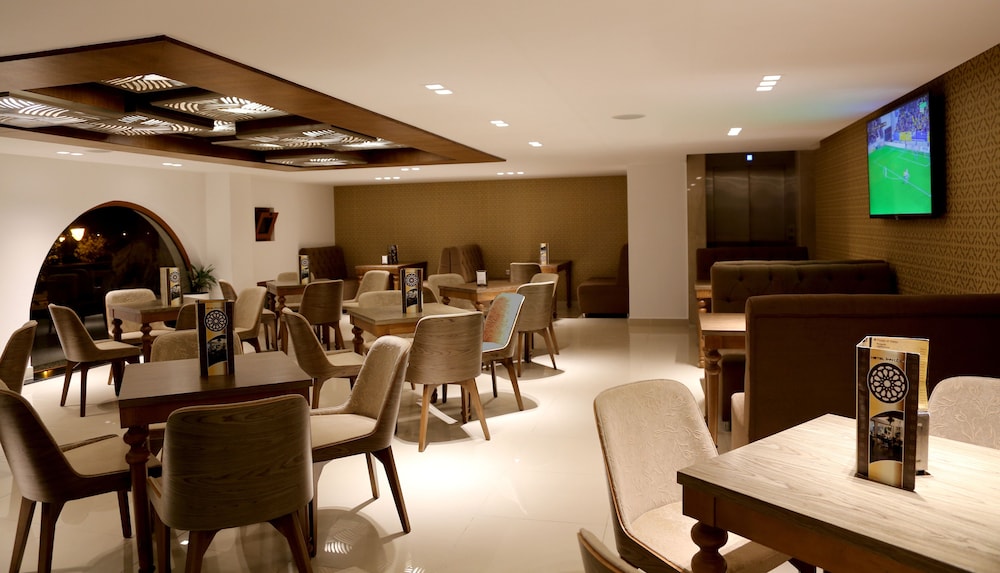 Hotel A44 46/52