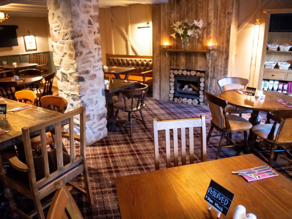 The Exeter Inn 40/51