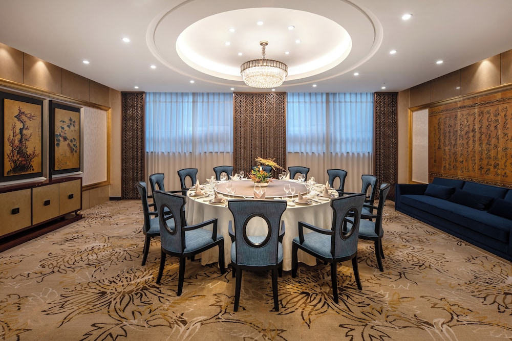 Plaza Hotel Yuyao 41/50