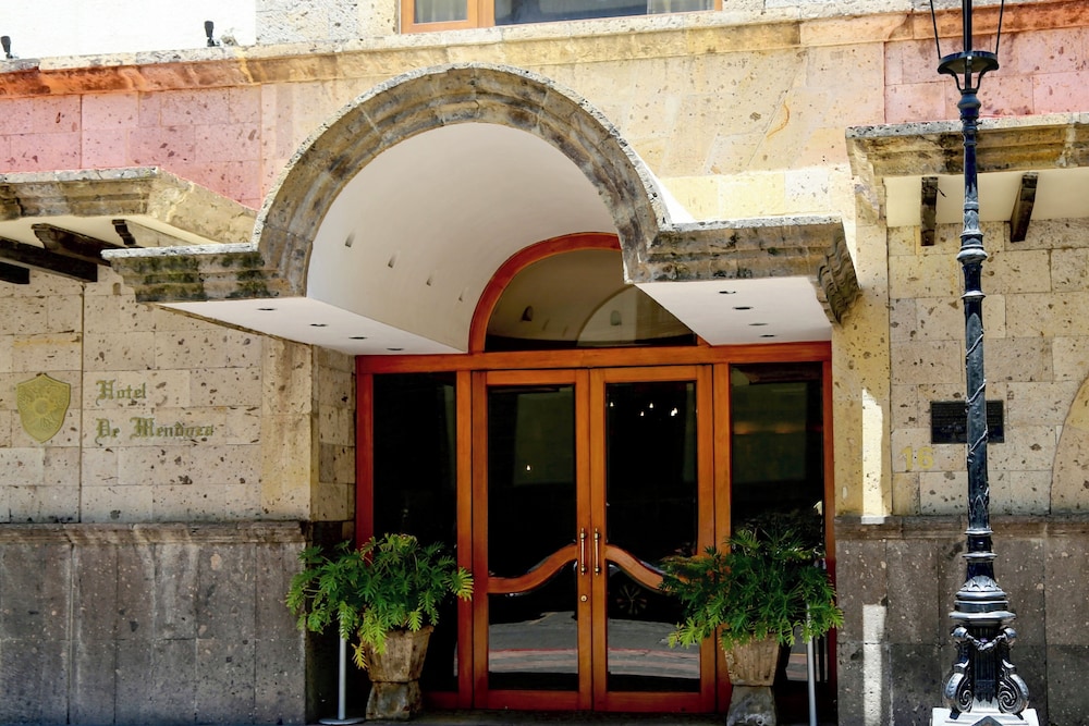 Hotel De Mendoza in GUADALAJARA (MEXICO)