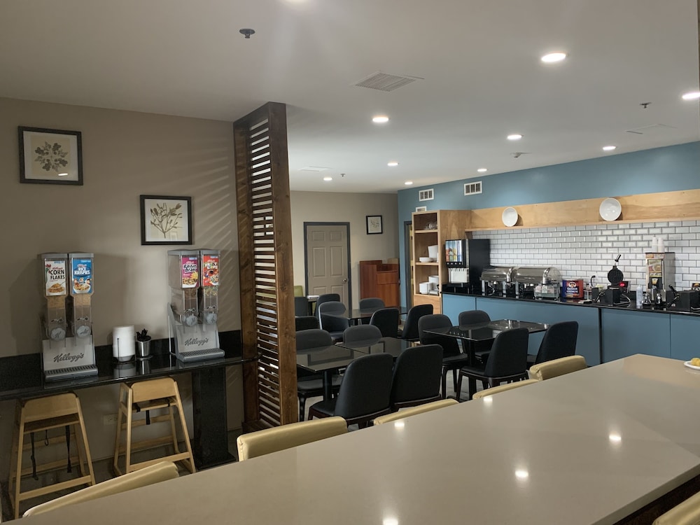 Country Inn & Suites By Radisson Chicago O'hare South Il 27/36