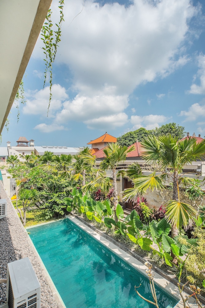 Puri Canggu Villas & Rooms 65/68