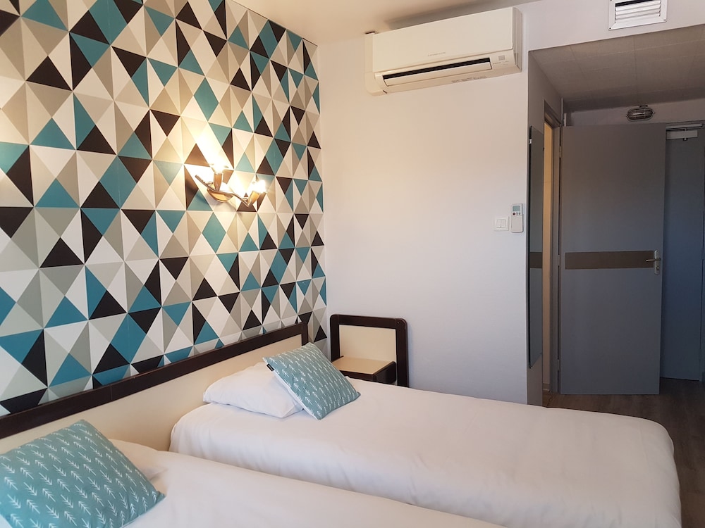 HOTEL SEYVET 8/36