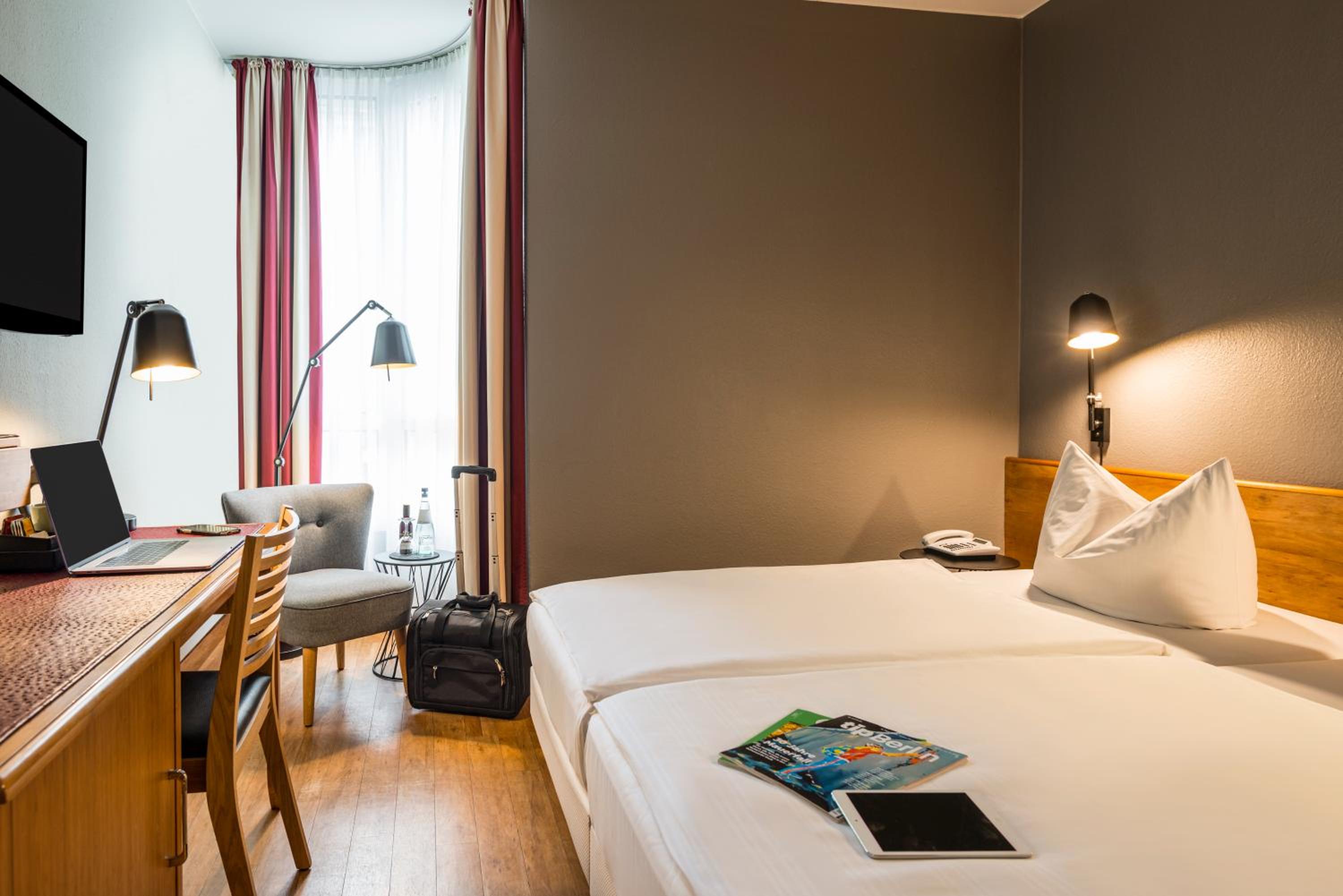 Room at FOUR POINTS BY SHERATON MEDAN, MEDAN