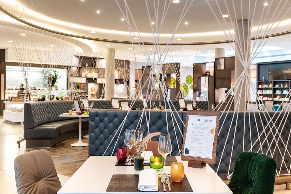 Hyatt Place Frankfurt Airport 58/75