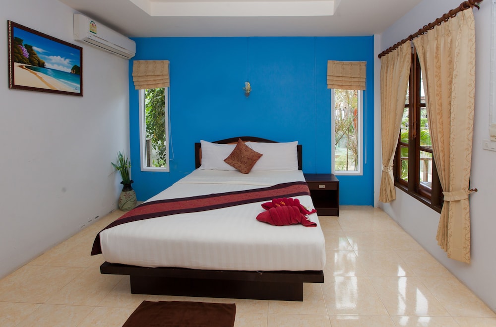 LANTA RIVIERA RESORT 25/37